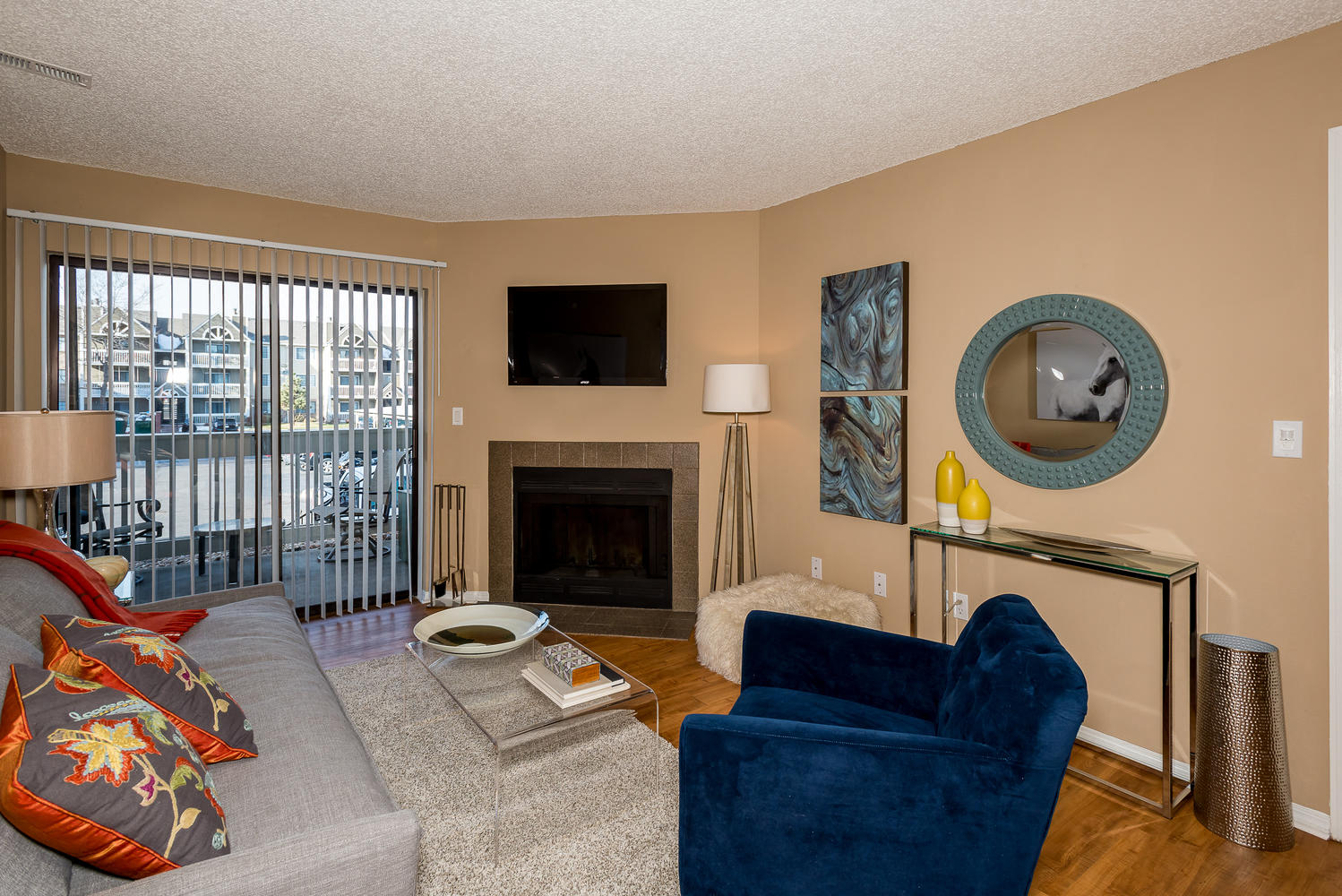 Apres Apartment Homes Image 9